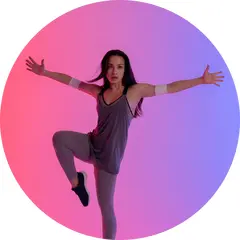 Тренер по танцам, растяжке - Лилия Чупко