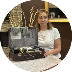 Врач - массажист, специалист биоэнергетического массажа Марина Саппа